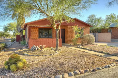 1301 E Lee St, Tucson, AZ 85719