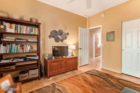 10657 E Barclay Park Loop, Tucson, AZ 85748 photo 25