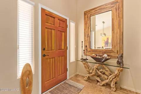 10657 E Barclay Park Loop, Tucson, AZ 85748 photo 3
