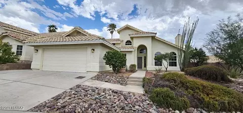 8866 N Duskfire Dr, Tucson, AZ 85704