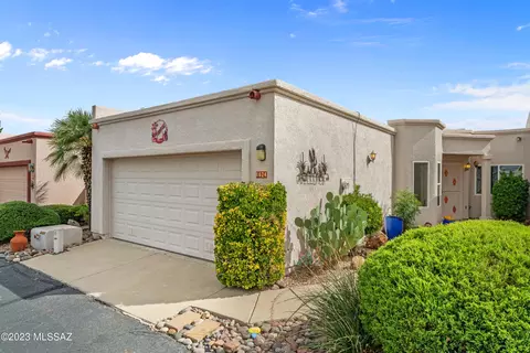 1624 N Rio Mayo, Green Valley, AZ 85614