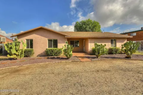4143-4145 E Hayne St, Tucson, AZ 85711
