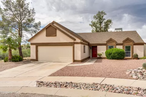 2321 N Saddlewood Ranch Dr, Tucson, AZ 85745