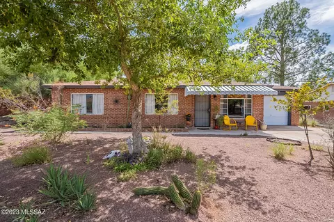 6534 E 12th St, Tucson, AZ 85710