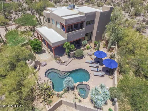 4750 W Crestview Dr, Tucson, AZ 85745