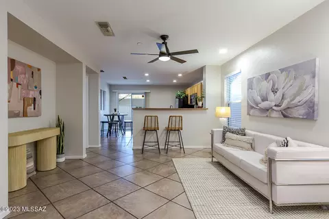 3232 W Treece Way, Tucson, AZ 85742