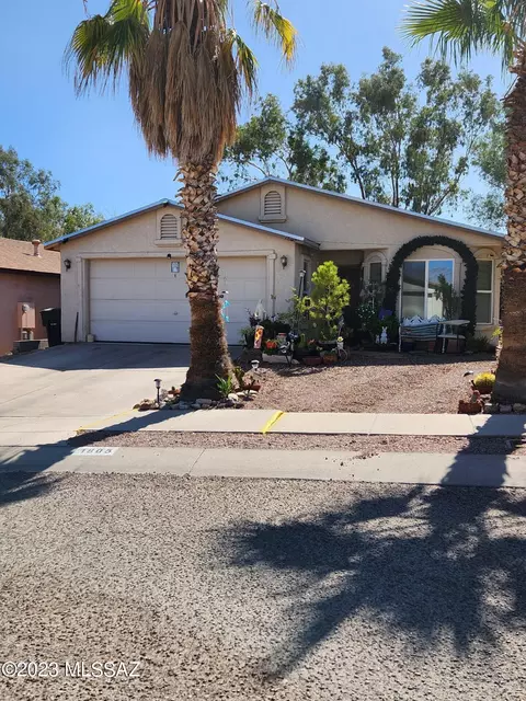 1805 W Calle Guadalajara, Tucson, AZ 85713