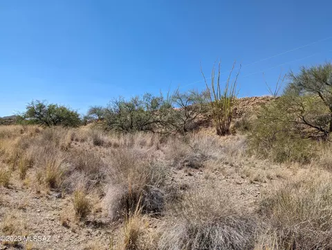 1138 S Houghton Rd, Vail, AZ 85641