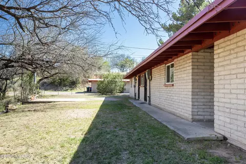 1420 E Bristol Dr, Nogales, AZ 85621 photo 5