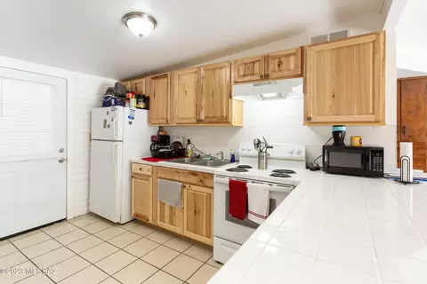 1420 E Bristol Dr, Nogales, AZ 85621 photo 7