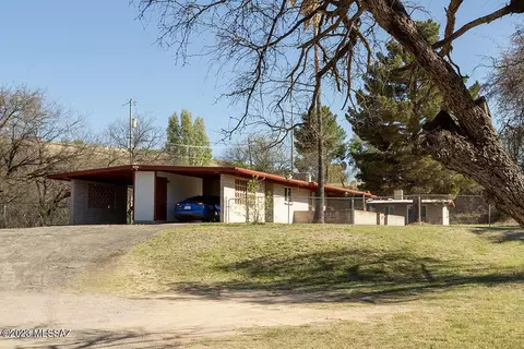 1420 E Bristol Dr, Nogales, AZ 85621 photo 2
