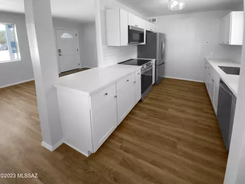 5366 E 19th St, Tucson, AZ 85711 photo 6