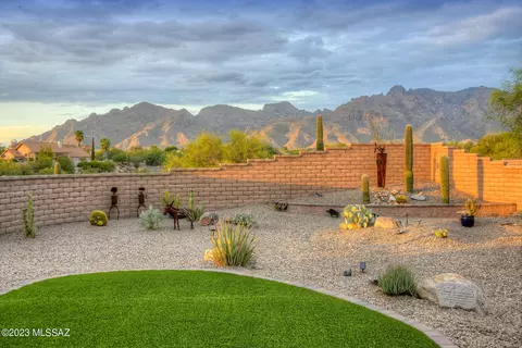 633 E Agave Dr, Tucson, AZ 85704 photo 6