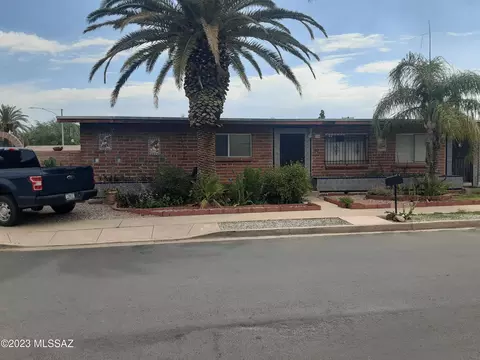 440 N Forgeus Ave N, Tucson, AZ 85716
