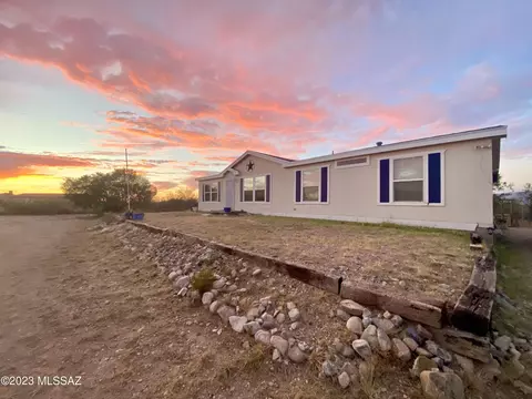 12521 S Ox Cart Trl, Vail, AZ 85641