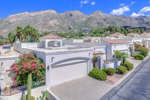 5095 E Calle Brillante, Tucson, AZ 85718