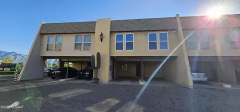 1620 N Wilmot Rd #B313, Tucson, AZ 85712