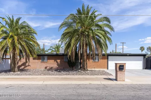 3123 S Calle Polar, Tucson, AZ 85730