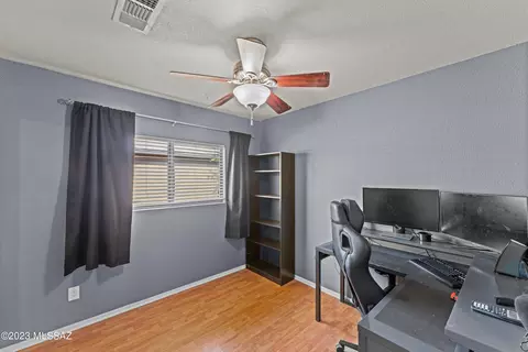 1656 W Jack Burnett Loop, Tucson, AZ 85746 photo 13