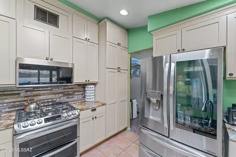 6180 E 3rd St, Tucson, AZ 85711 photo 9
