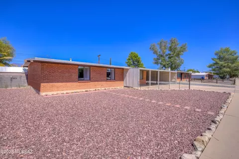 6201 E 31st St, Tucson, AZ 85711 photo 2