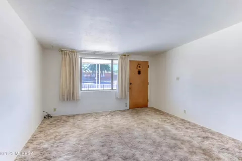 6201 E 31st St, Tucson, AZ 85711 photo 7