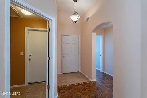 10367 E Oakbrook St, Tucson, AZ 85747 photo 3