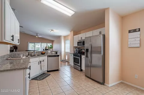 10367 E Oakbrook St, Tucson, AZ 85747 photo 15