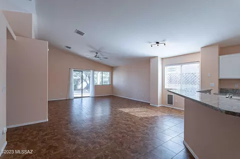 10367 E Oakbrook St, Tucson, AZ 85747 photo 11