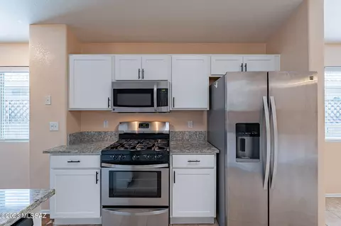 10367 E Oakbrook St, Tucson, AZ 85747 photo 19