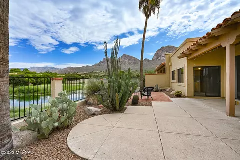 10068 N Plaza De Corrida, Tucson, AZ 85704