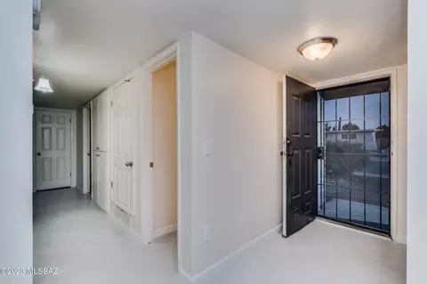 8507 E 20th St, Tucson, AZ 85710 photo 13
