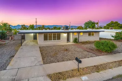 8507 E 20th St, Tucson, AZ 85710 photo 3