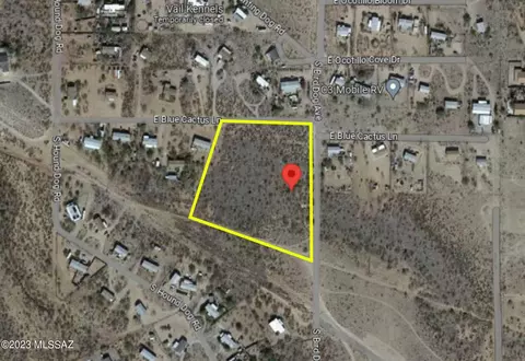 13566 S Bird Dog Ave, Vail, AZ 85641