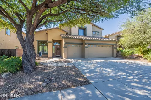 7389 W Crimson Ridge Dr, Tucson, AZ 85743