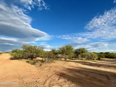 15783 W Phillips Rd, Tucson, AZ 85736 photo 3