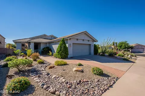 4693 S Pinnacle Peak Dr, Green Valley, AZ 85622