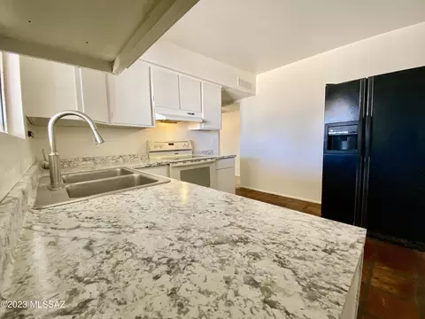 3571 S Calle Polar, Tucson, AZ 85730