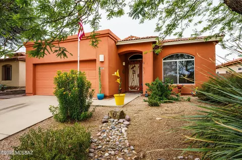 1923 N Wild Hyacinth Dr, Tucson, AZ 85715