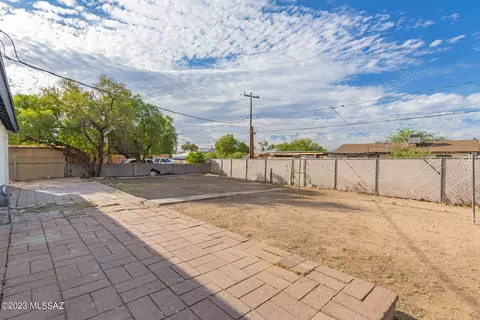 902 W Calle Lerdo, Tucson, AZ 85756 photo 22