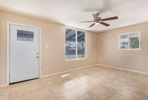 902 W Calle Lerdo, Tucson, AZ 85756 photo 4