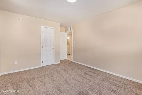 902 W Calle Lerdo, Tucson, AZ 85756 photo 16
