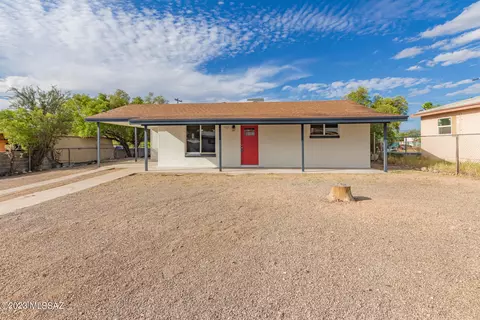 902 W Calle Lerdo, Tucson, AZ 85756