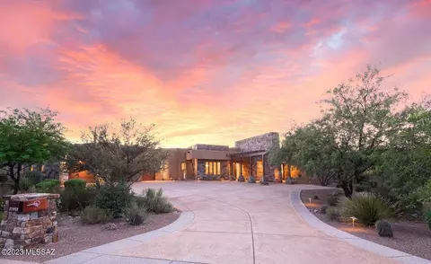 13991 N Old Forest Trl, Oro Valley, AZ 85755