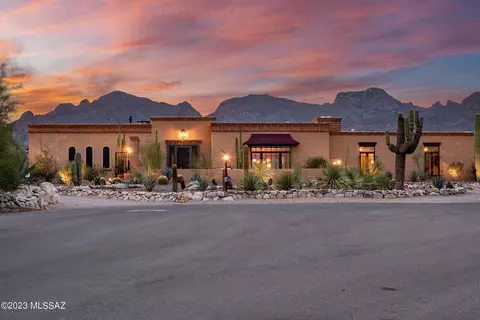 745 E Agave Pl, Tucson, AZ 85718