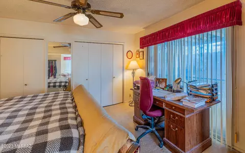 9116 E Palm Tree Dr, Tucson, AZ 85710 photo 18