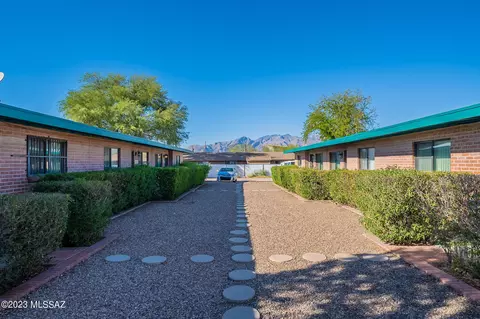 4347-4349 E Bellevue St, Tucson, AZ 85712