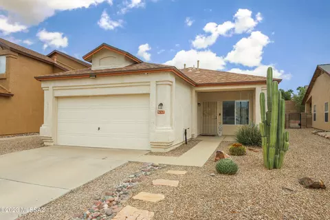 9167 E Rainsage St, Tucson, AZ 85747