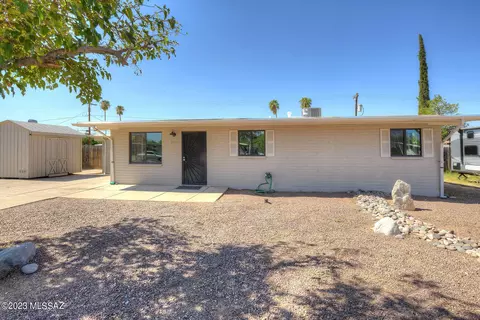 850 S Fordham Dr, Tucson, AZ 85710