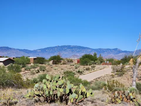 2628 E Maxine Pl, Vail, AZ 85641 photo 7